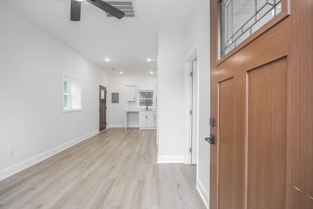 1332 Mercury Dr, Nashville, TN 37217