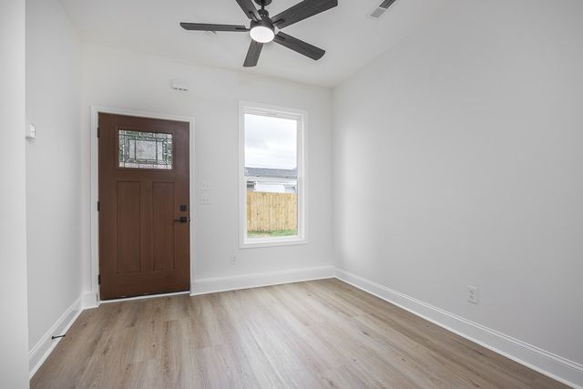 1332 Mercury Dr, Nashville, TN 37217