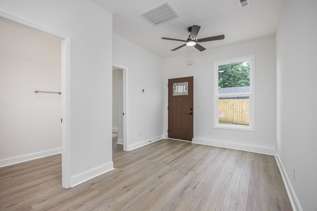 1332 Mercury Dr, Nashville, TN 37217