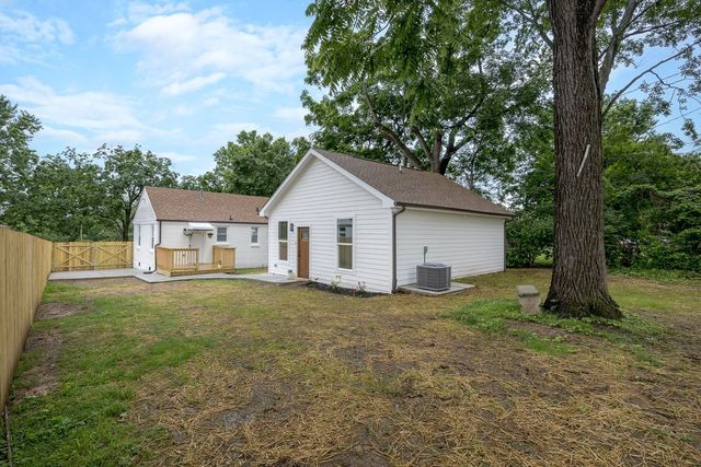 1332 Mercury Dr, Nashville, TN 37217