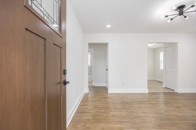 1332 Mercury Dr, Nashville, TN 37217