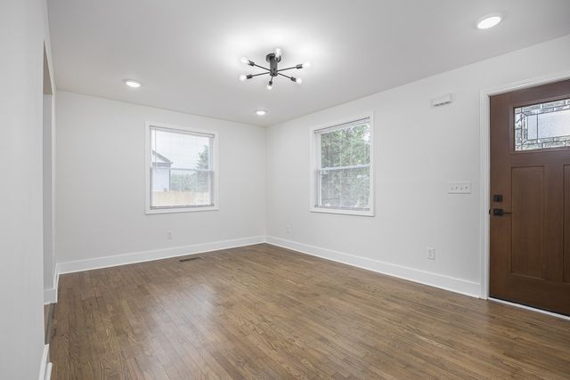 1332 Mercury Dr, Nashville, TN 37217