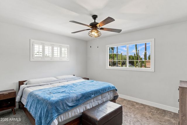 702 E DESERT PARK Lane, Phoenix, AZ 85020