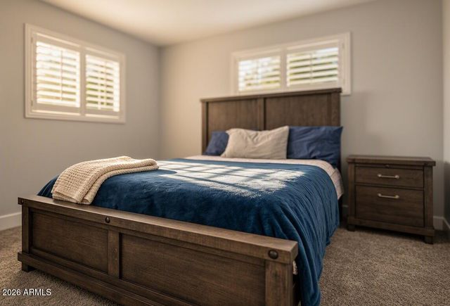 702 E DESERT PARK Lane, Phoenix, AZ 85020