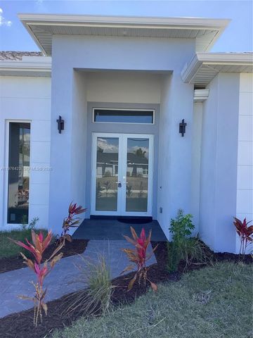 1120 NE 32nd Lane, Cape Coral, FL 33990