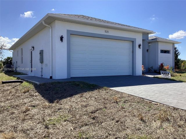 1120 NE 32nd Lane, Cape Coral, FL 33990