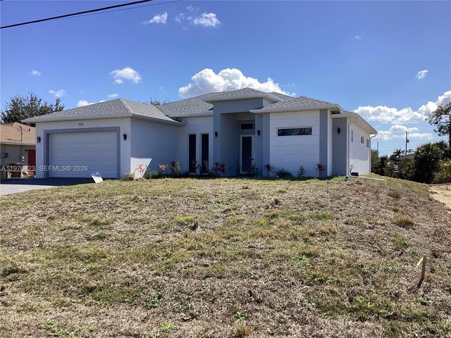 1120 NE 32nd Lane, Cape Coral, FL 33990