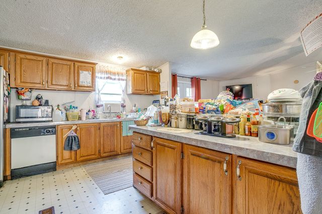 127 Lelon Lane, Springtown, TX 76082