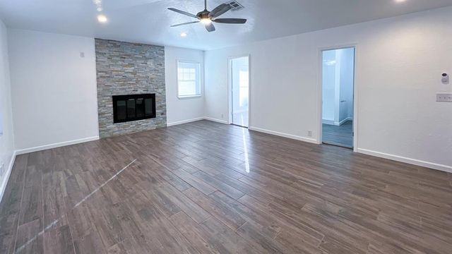 13408 Thompson Road, Edmond, OK 73013