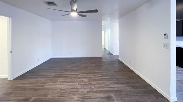 13408 Thompson Road, Edmond, OK 73013