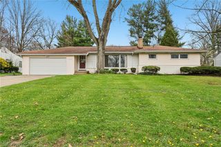 3143 Morewood Road, Fairlawn, OH 44333