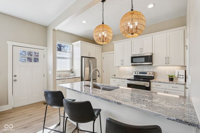 237 Kansas Street, Indianapolis, IN 46225