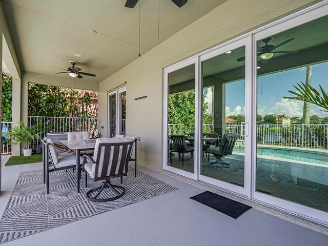 391 NW Sheffield Circle, Port St. Lucie, Port St Lucie, FL 34983
