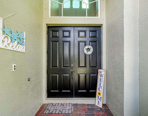 391 NW Sheffield Circle, Port St. Lucie, Port St Lucie, FL 34983