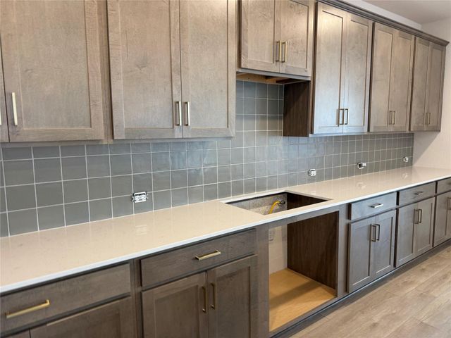 322 Wrangell WAY, Dripping Springs, TX 78620