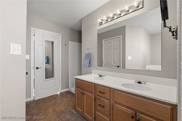 1736 Riley Circle, Alma, AR 72921