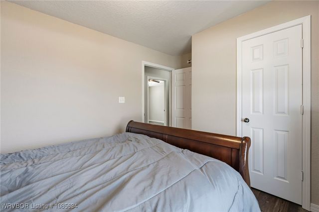 1736 Riley Circle, Alma, AR 72921