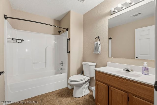 1736 Riley Circle, Alma, AR 72921