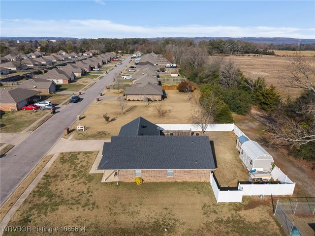 1736 Riley Circle, Alma, AR 72921