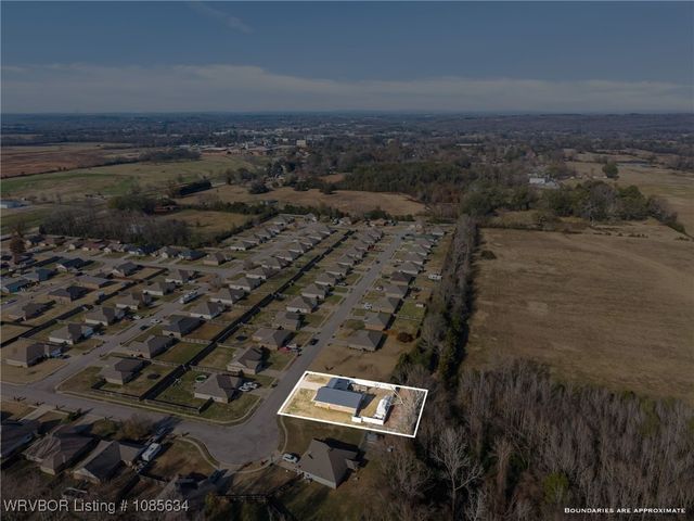 1736 Riley Circle, Alma, AR 72921