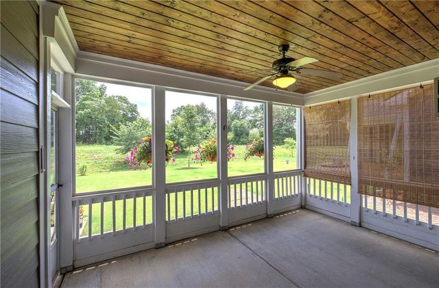 42 Encore Lane, Cartersville, GA 30120