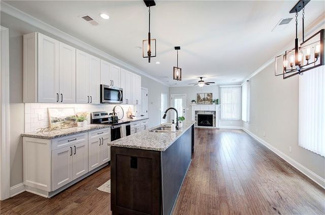 42 Encore Lane, Cartersville, GA 30120