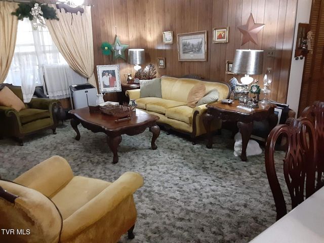 1865 Rheatown Road, Chuckey, TN 37641