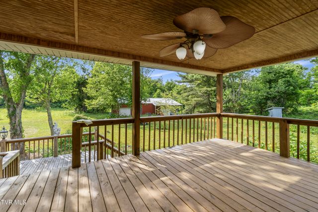1865 Rheatown Road, Chuckey, TN 37641