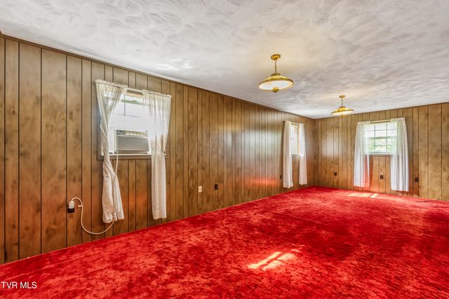 1865 Rheatown Road, Chuckey, TN 37641