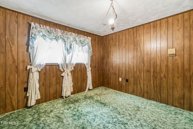 1865 Rheatown Road, Chuckey, TN 37641
