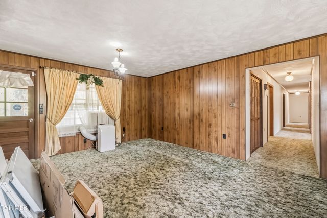 1865 Rheatown Road, Chuckey, TN 37641