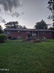 1865 Rheatown Road, Chuckey, TN 37641