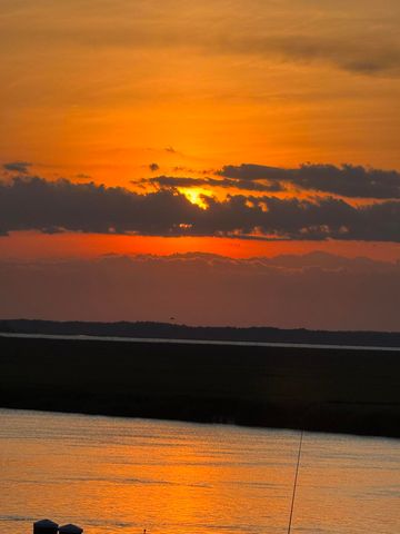 3701 Dock Site Road 105, Edisto Island, SC 29438