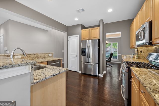 7852 Keepsake Lane, Flowery Branch, GA 30542