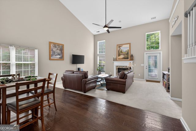 7852 Keepsake Lane, Flowery Branch, GA 30542