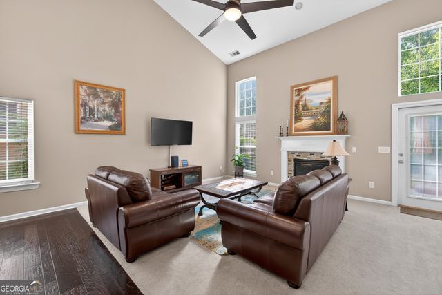 7852 Keepsake Lane, Flowery Branch, GA 30542