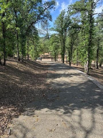 7257 Deck Way, Igo, CA 96047