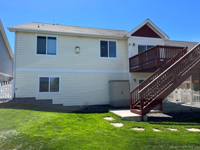 7513 MAX CT, Cheyenne, WY 82009