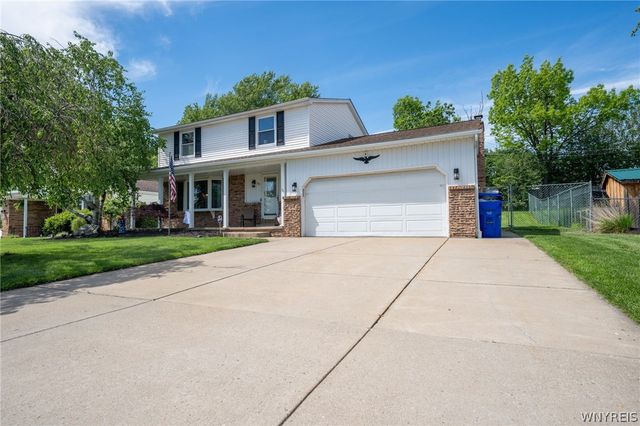 96 Tobey Hill Drive, West Seneca, NY 14224