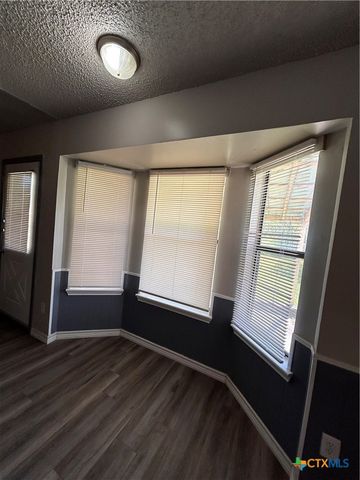 2204 Lamplight Drive, Killeen, TX 76543