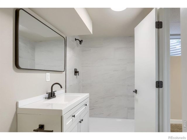 4869 N Roosevelt Avenue, Loveland, CO 80538