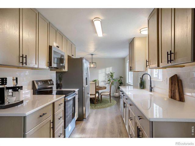 4869 N Roosevelt Avenue, Loveland, CO 80538