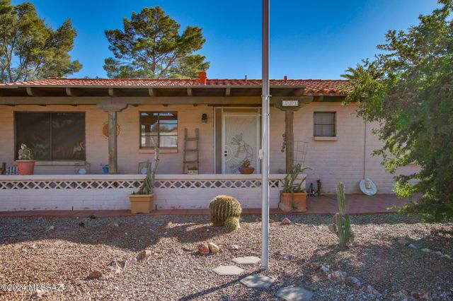 321 S Abrego Drive, Green Valley, AZ 85614