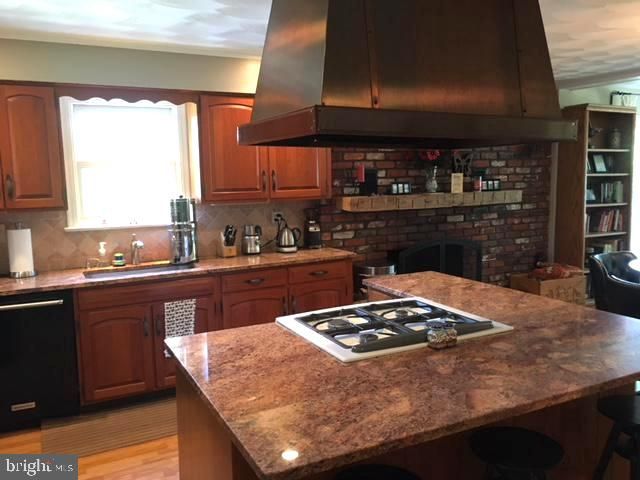 605 SE ORRIN ST SE, Vienna, VA 22180