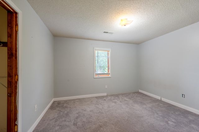 2301 WINCHESTER DR, Columbia, MO 65202