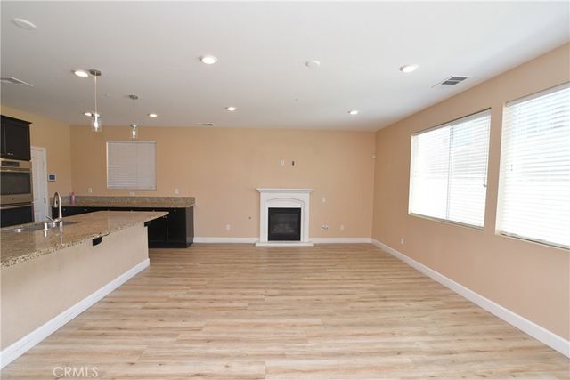 8011 Sea Salt Avenue, Fontana, CA 92336