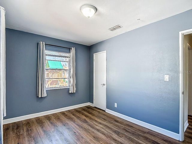 3907 W ROGERS AVENUE, Tampa, FL 33611