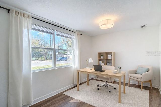 3907 W ROGERS AVENUE, Tampa, FL 33611