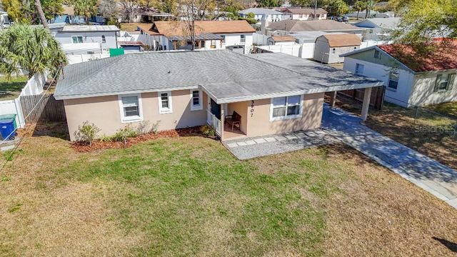3907 W ROGERS AVENUE, Tampa, FL 33611