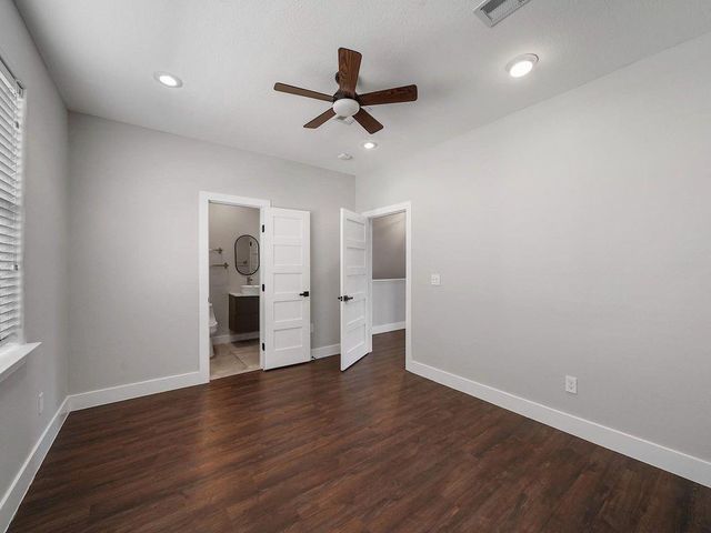 3006 Chenevert Street, Houston, TX 77004